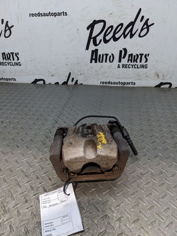 Passenger Caliper Rear 12.60" Diameter Rotor Fits 14-20 CHEROKEE 1182551