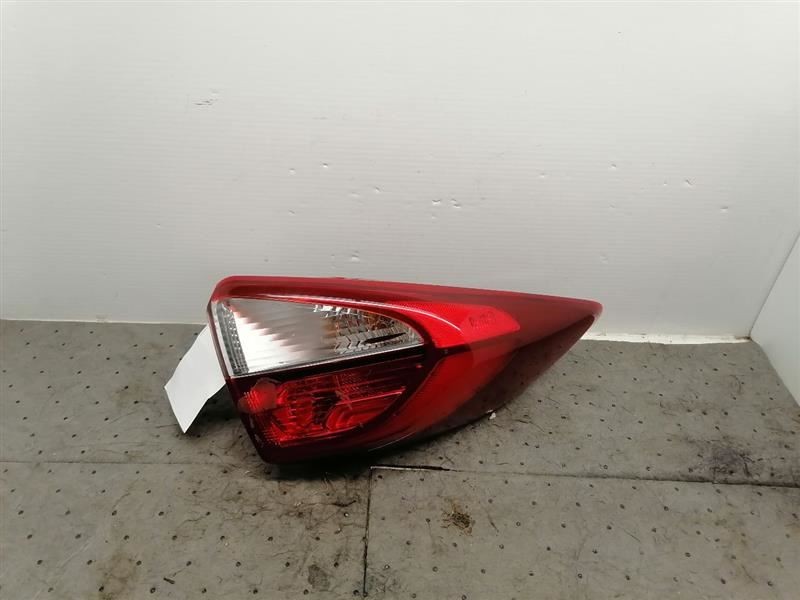 Driver Tail Light LED Quarter Panel Mounted Fits 16-18 TUCSON 713602