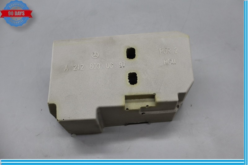 12-18 Mercedes CLS550 Front Dynamic Seat Vacuum Air Pump Foam Cover Trim Oem