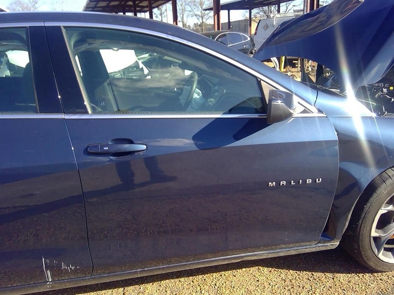 Passenger Right Front Door Automatic Down Fits 16-25 MALIBU 588125