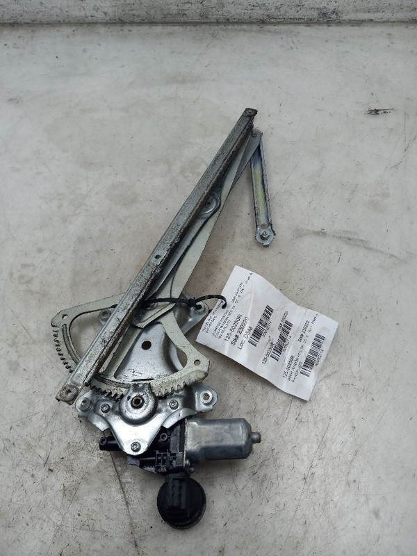 08-15 SCION XB FRONT PASSENGER RIGHT WINDOW REGULATOR