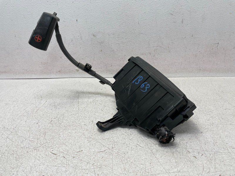 15 16 17 18 Lexus RC350 Engine Junction Fuse Block Box 1363 OEM