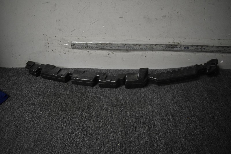 2019-2020 PORSCHE CAYENNE S FOAM INSULATOR FACTORY OEM