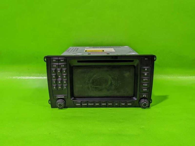 05 CAYENNE DISPLAY SCREEN W/NAVIGATION OEM 4096-5