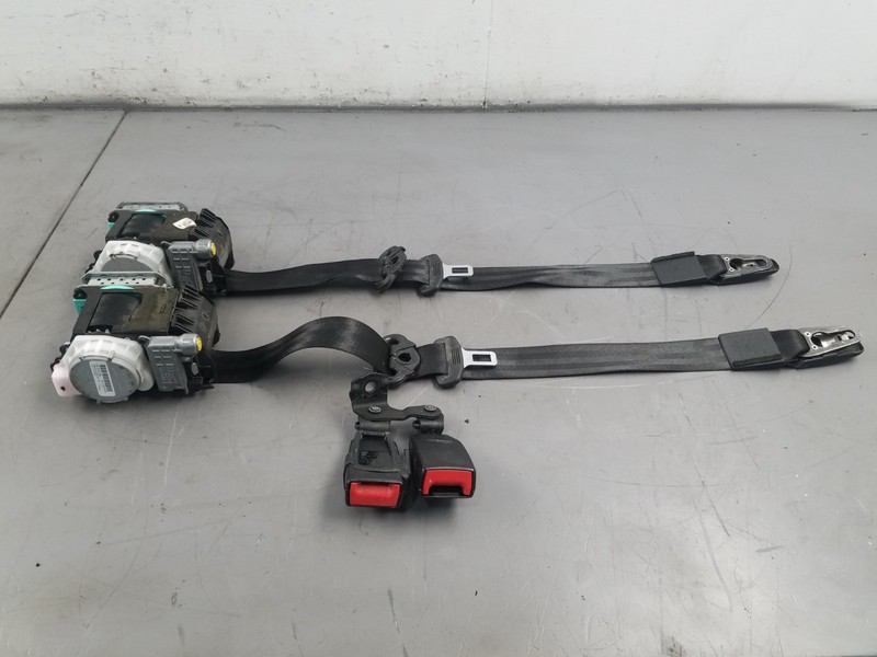 2016 Audi S4 Quattro B8 Front Seat Belt Pair / Rear Buckles #0800 P5