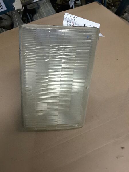 Passenger Right Headlight Fits 93-95 GRAND CHEROKEE 128534