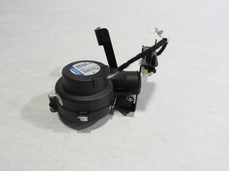 18-21 Aston Martin Vantage 2019 AC A/C Cooling Fan Blower Motor Cooler :A