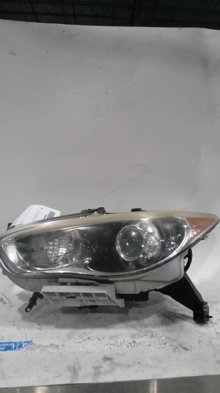 2015 INFINITI QX60 Left Headlight Assembly White OEM 353860 Used 109K Miles