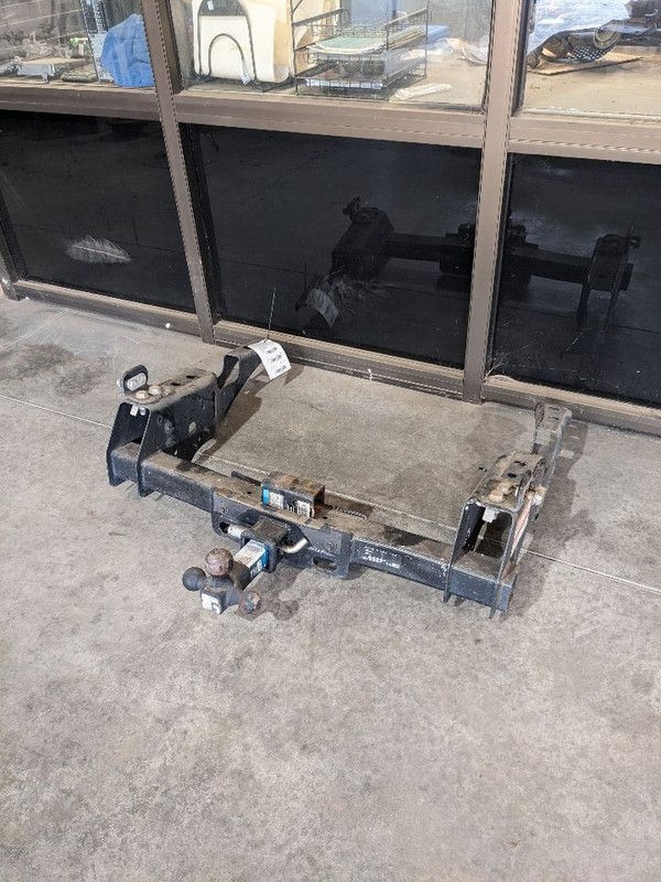 2017-2022 FORD F-250 F-350 REAR RECEIVER TOWING TRAILER HITCH OEM 1190496