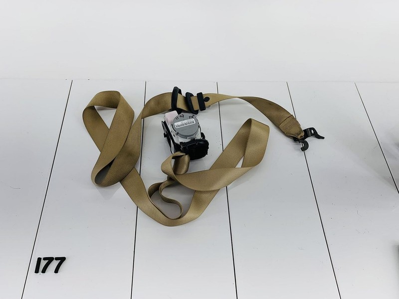 11-17 BMW X3 F25 FRONT RIGHT PASSENGER SIDE SEAT BELT TENSIONER OEM