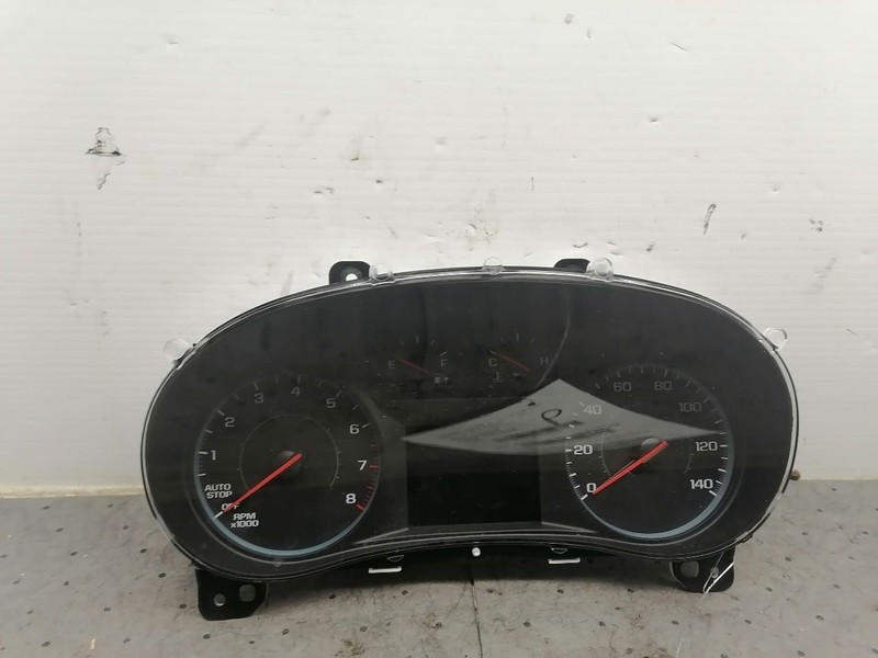 Speedometer Cluster MPH 1 Color Graphic Display Fits 17-18 MALIBU 1525388