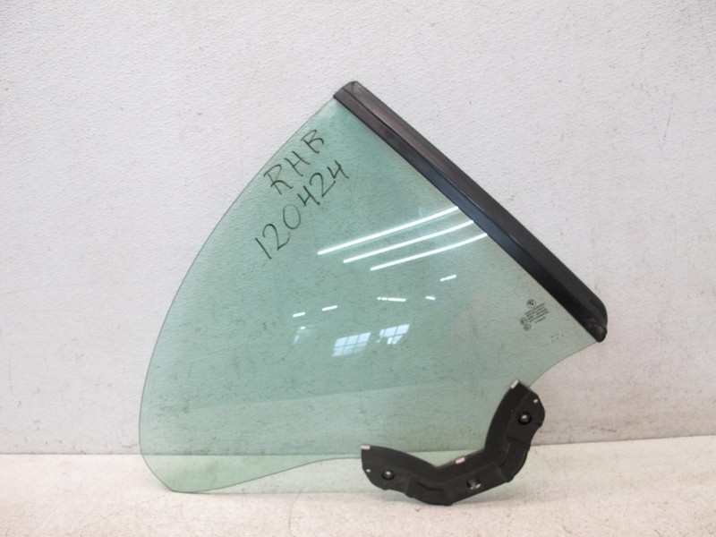 04-10 BMW E64 650i CONVERTIBLE WINDOW GLASS QUARTER REAR RIGHT OEM 120424