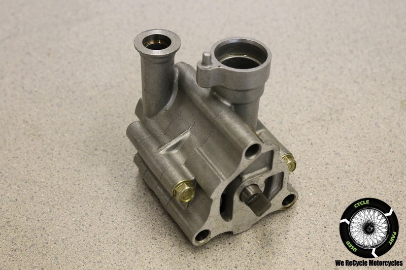99 HONDA INTERCEPTOR VFR 800 F1 ENGINE OIL PUMP OEM VFR800