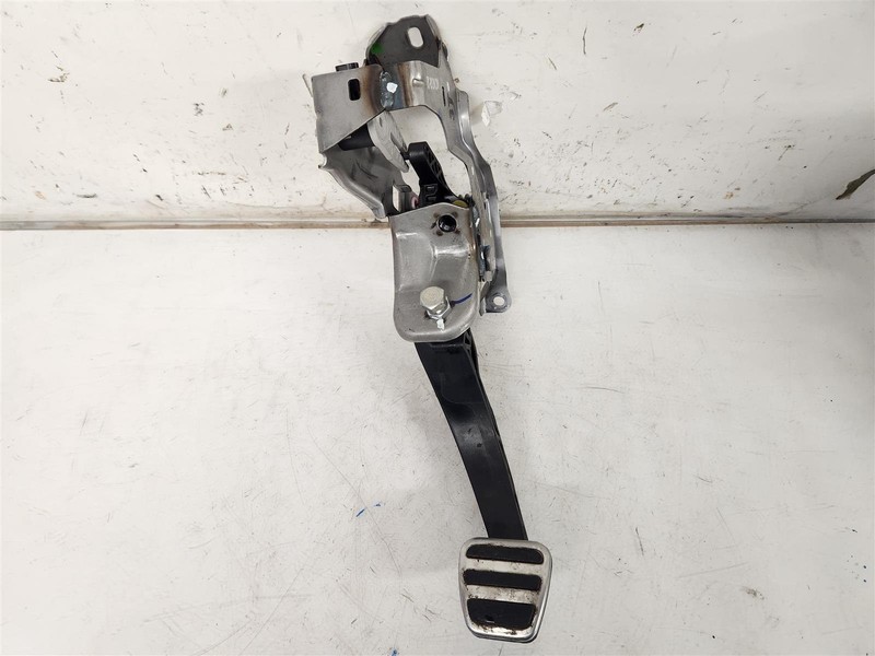 2023-2025 Honda Civic Brake Pedal With Bracket Assembly 46600-T20-L02