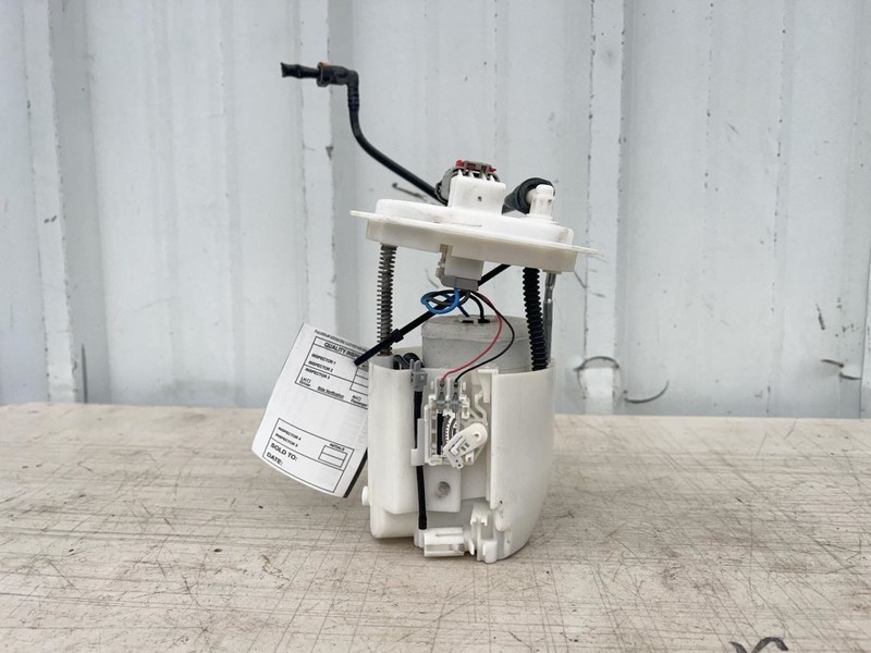 2009-2020 DODGE JOURNEY FUEL PUMP TANK MOUNTED 60471