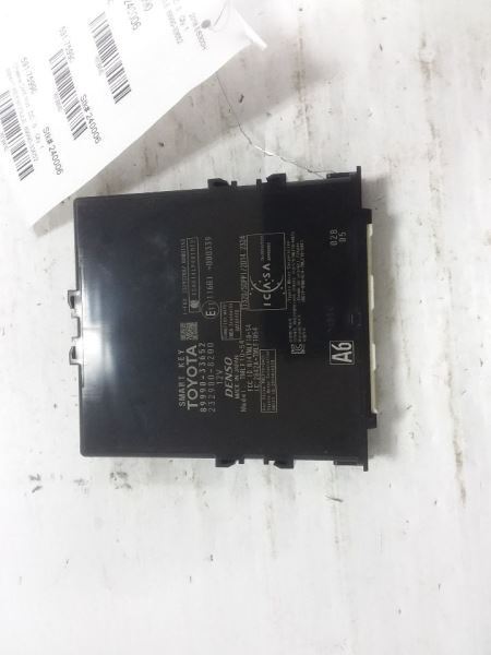 Theft Locking Keyless Ignition Smart Key Module Fits 16-18 LEXUS ES300H 1304143
