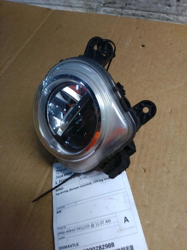 Used Driving Light fits: 2018 Bmw X5 Fog-Driving bumper-mounted fog lamp LED Gra