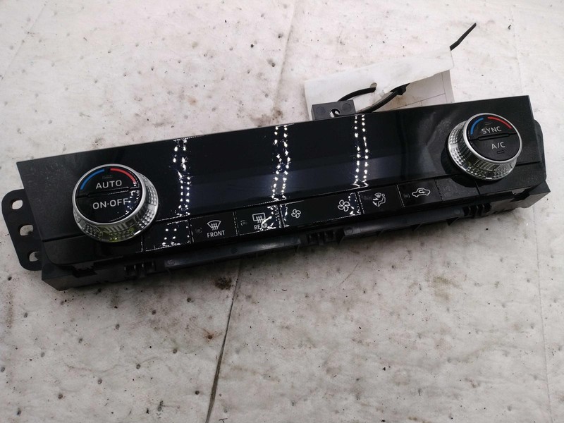 2023 Mitsubishi Outlander A/C Selector Switch OEM 7820B142 - Used, 115K Miles
