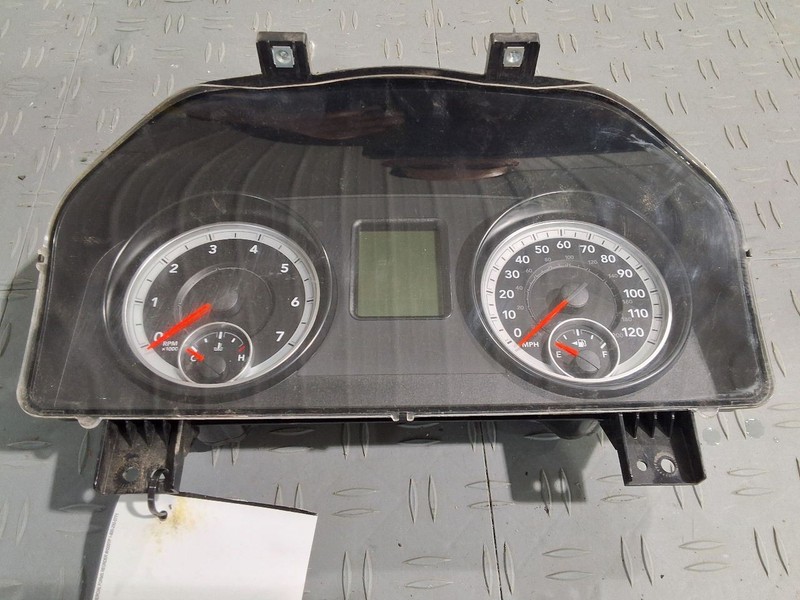 2015 Dodge RAM 2500 Speedometer Instrument Cluster 5.7L MPH 3.5in Display Screen