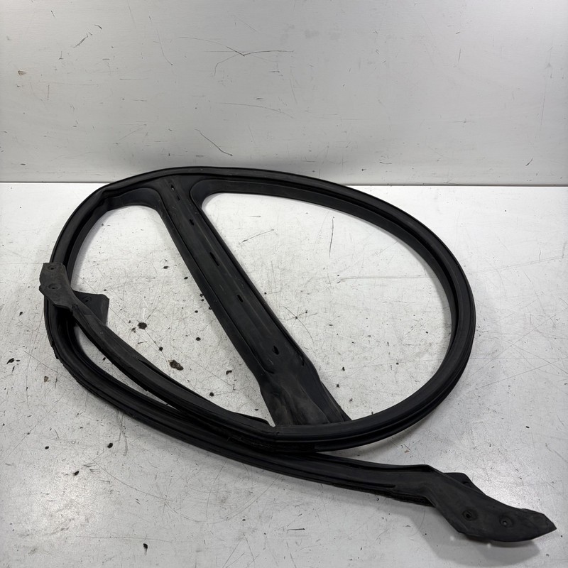 94-01 Acura Integra 4D Right Door Body Seal 72381-ST8-000 OEM