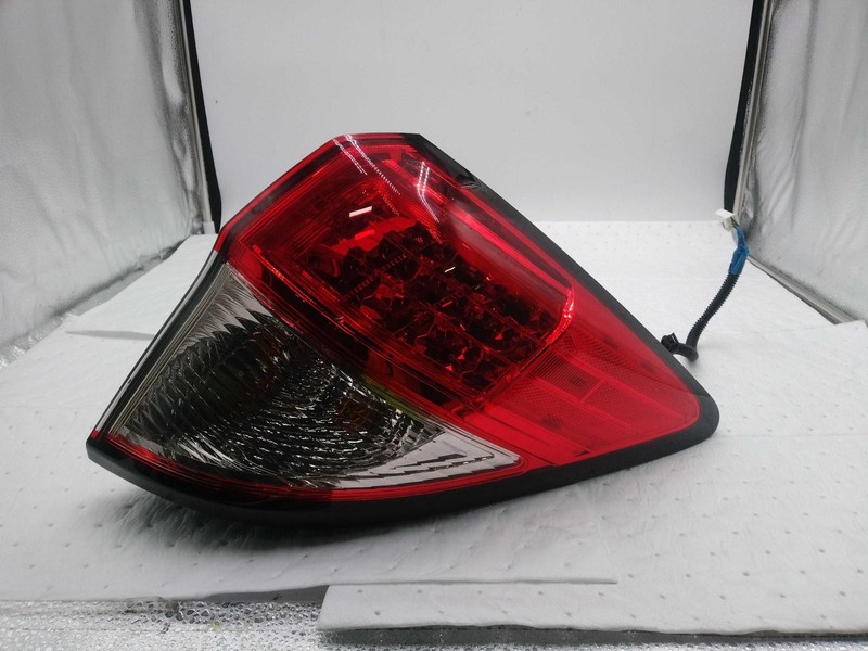 2019 Honda HR-V Right Tail Light Assembly Grey OEM 675149 118k Miles