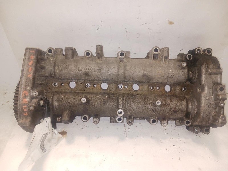 14 CHEVROLET CRUZE Valve Cover w/cams 2.0L Diesel OEM 1 Year Warranty!