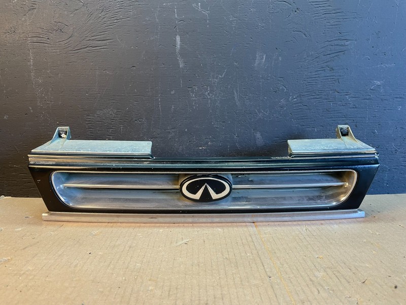 1990 to 1992 Infiniti M30 Front Upper Grill Grille Oem ab7868 DG