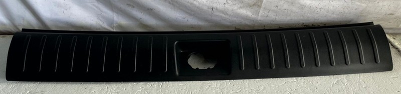 22-26 HYUNDAI TUCSON REAR TRUNK LUGGAGE SCUFF TRIM PLATE PANEL COVER # 112026