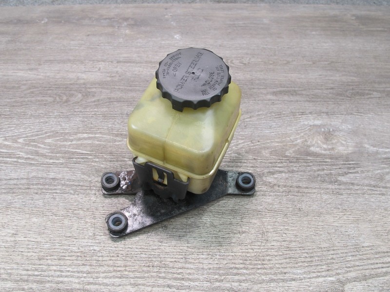 1998-2007 LEXUS LX470 POWER STEERING FLUID RESERVOIR BOTTLE TANK W/ BRACKET