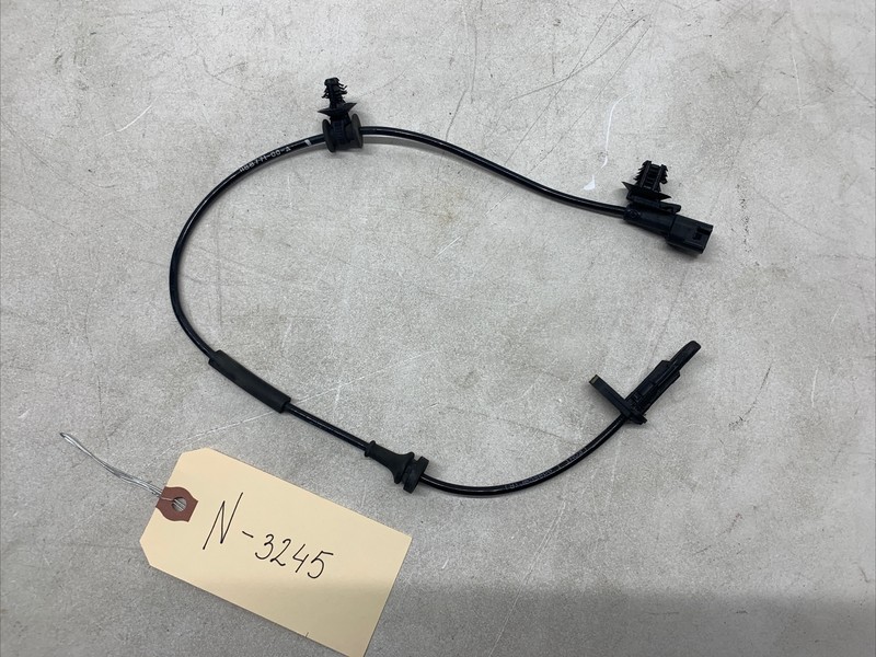 TESLA MODEL Y REAR RIGHT PASSENGER WHEEL SPEED ABS SENSOR 20-22 3245B130