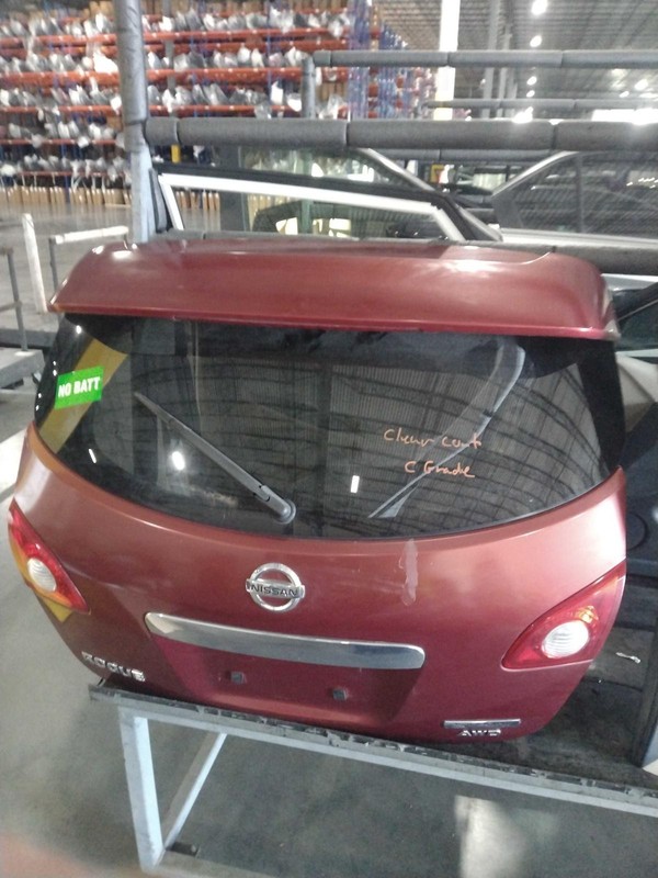 Used Deck Lid fits: 2013 Nissan Rogue w/spoiler w/privacy tint glass w/rear view