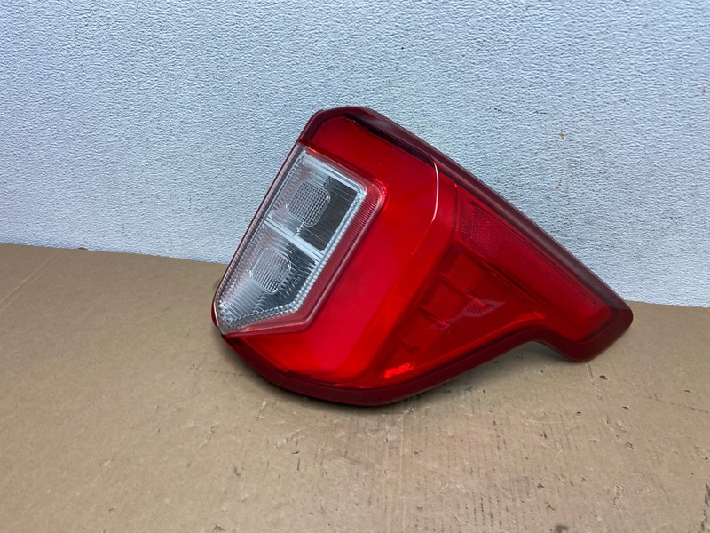 2020 2021 2022 2023 Ford Explorer Right Passenger Side Tail light OEM AD7983 LK