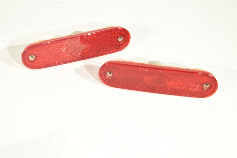 90-05 Mazda Miata Mx5 Driver Passenger Rear Marker Light Housing Set Aa6746
