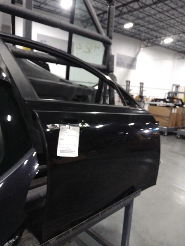 2016 Kia Optima Right Front Door Black - Good Condition, 104K Miles
