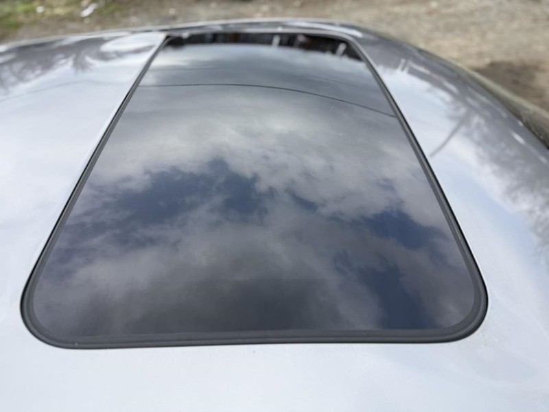 2021-2024 Hyundai Elantra Sunroof Glass