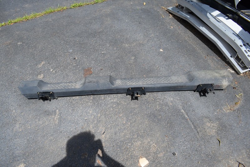 2011-2012 JEEP WRANGLER STEP PAD FACTORY OEM