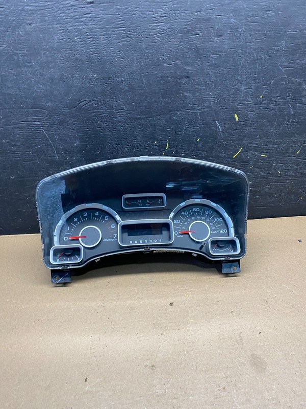 2007 FordExpedition Speedometer Cluster Gauge Oem S6355 DG