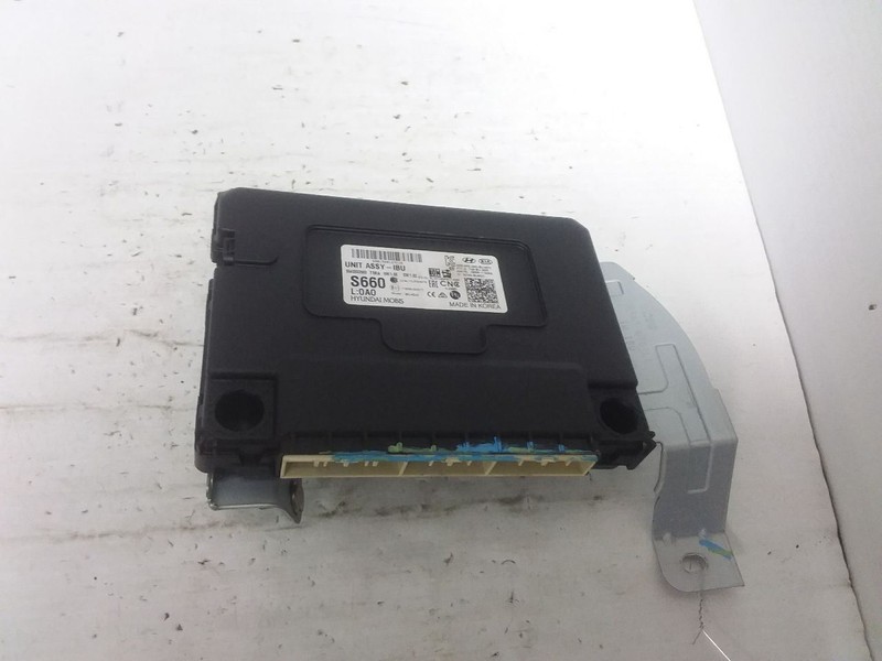 BCM Body Control Module And Receiver Fits 19 SANTA FE 95400S2660