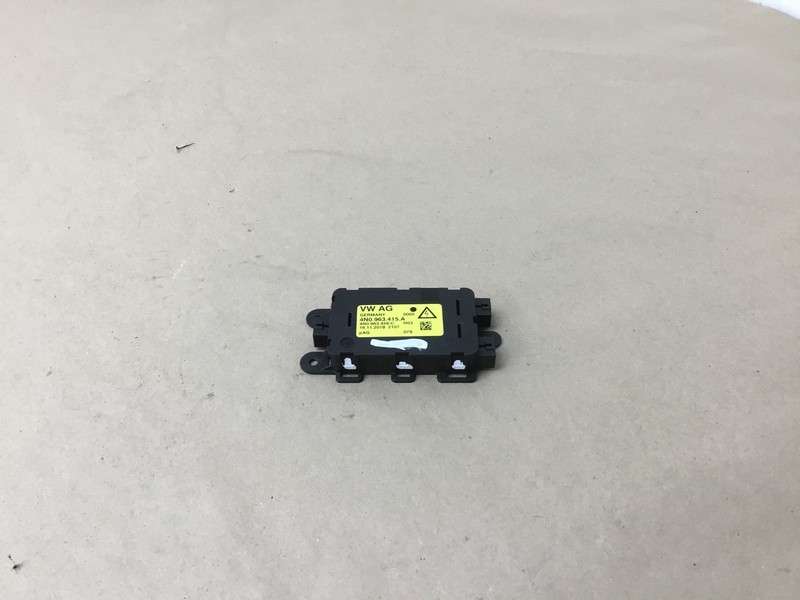 Audi A8 A8L D5 2019 Air Temperature Sensor Ionisator Control Module 19-23 ;:O