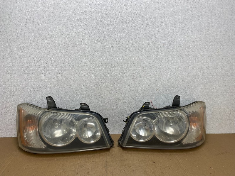 2001 2002 2003 Toyota Highlander Headlights Left+Right Side Oem AC5820 DW