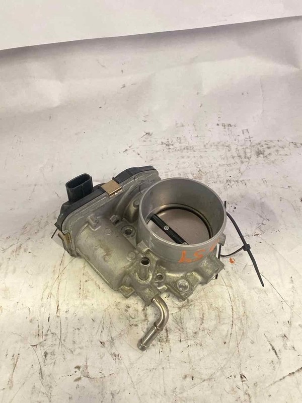 Throttle Body/valve Assy TOYOTA CAMRY 18 19 20 21 22 23