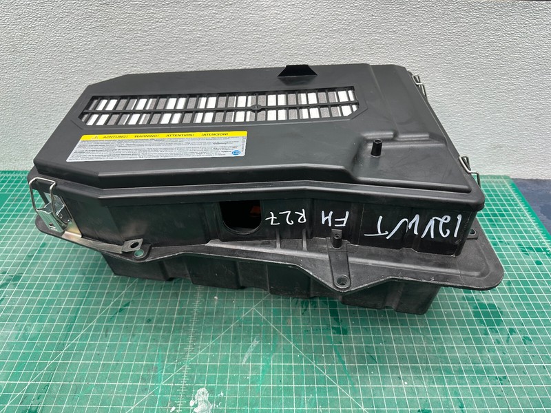 11-17 Volkswagen Touareg BATTERY TRAY HOUSING BOX W/ COVER OEM