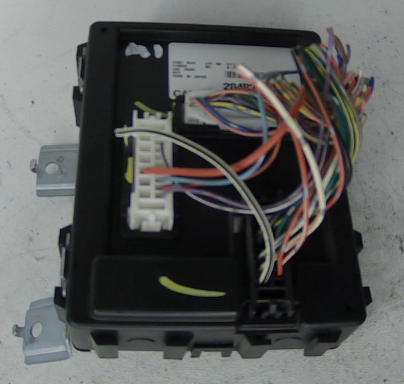 2007-2008 Nissan Maxima Body Control Module BCM 284B1-ZK50A OEM w/Mount, Harness