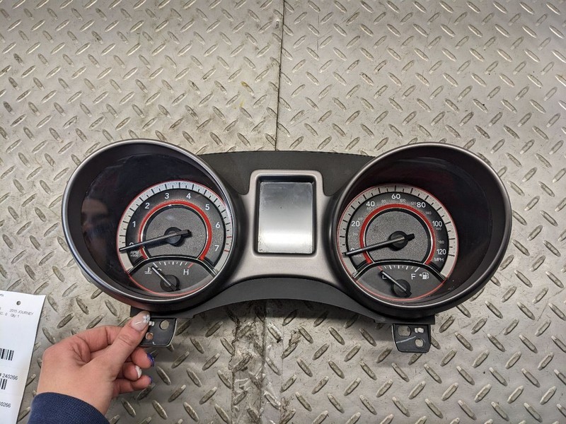 2015-2016 JOURNEY Speedometer Instrument Cluster Dash Panel Gauges 1153601