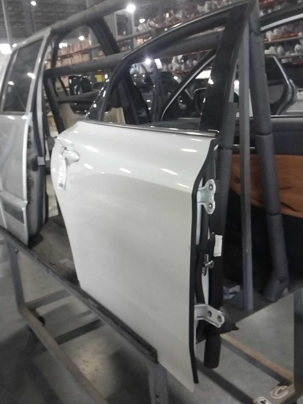 2021 Toyota Avalon Rear Right Door White 684750 Used 29000 Miles