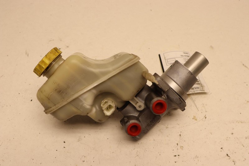 2009-2023 DODGE CHARGER POWER BRAKE MASTER CYLINDER W/ RESERVOIR OEM