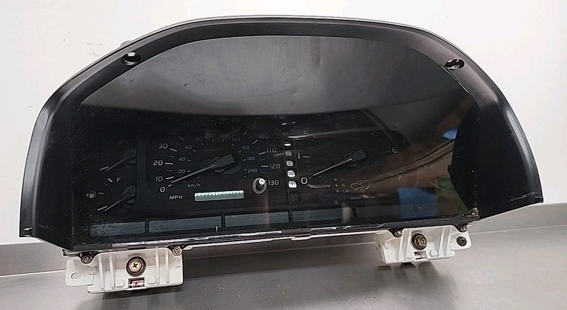 98 Thru 2002 Lexus LX470 OEM 130mph Speedometer Unkown Miles Cluster 4x4 AT OEM