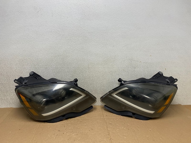 2007 to 2012 Gmc Acadia Left +Right Set Black LED HeadlightsT5707 DG