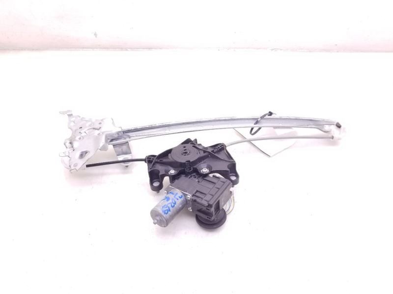 20-24 TOYOTA COROLLA SE 2.0L FWD AT DRIVER SIDE REAR DOOR WINDOW REGULATOR