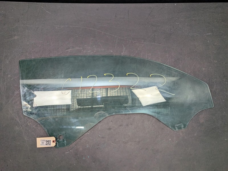 Front Right Door Window Glass 2019 Chevrolet Camaro 84547517 2016 2017 2018